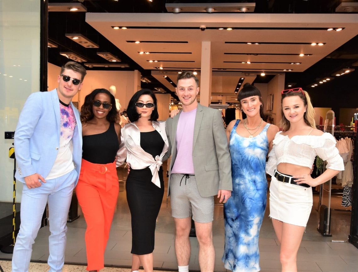 Flash mobs showcase the hottest summer trends at The Mall Luton