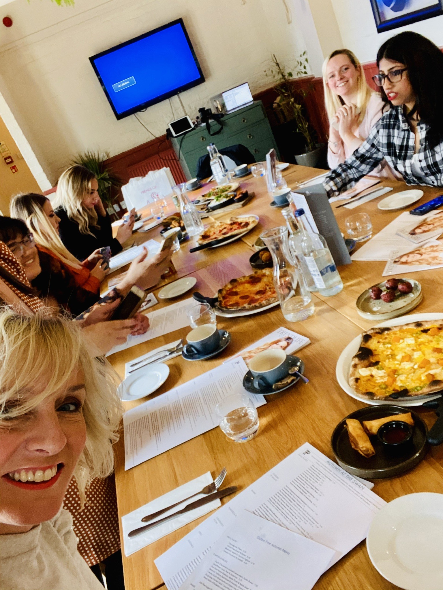 We are excited to announce that we will be hosting an exclusive online #lunchNbloggers Zoom event ahead of our first post-lockdown event in July.⁠ ⁠