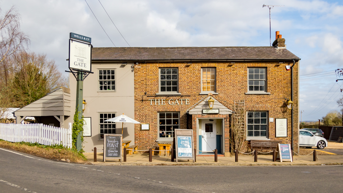 Hertfordshire based neighbourhood pub, The Gate reopening TONIGHT