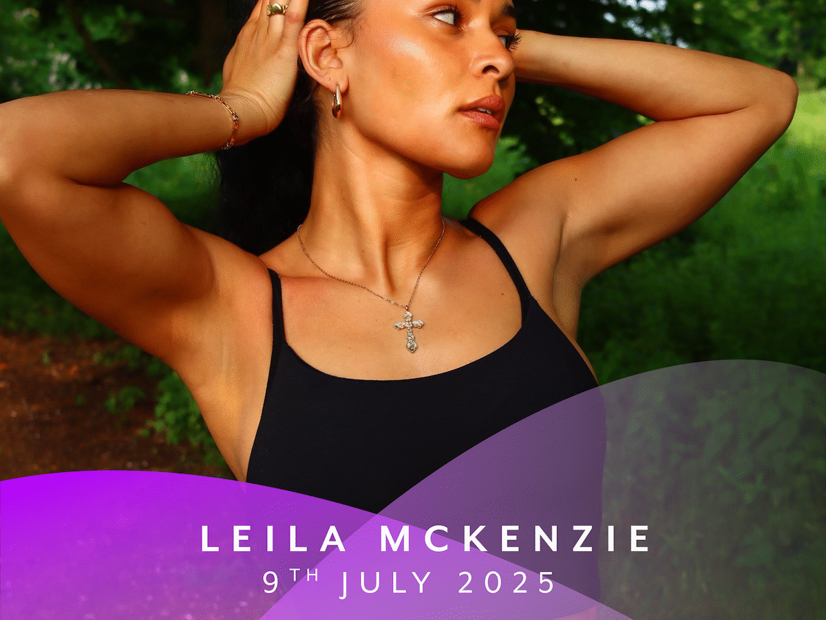 Discover Welsh‑Jamaican singer-songwriter Leila McKenzie at Henley Festival’s RISE Stage—fusing UK garage, R&B and pop in a potent riverside debut.